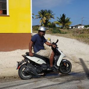 Meet your Posher, Thomas